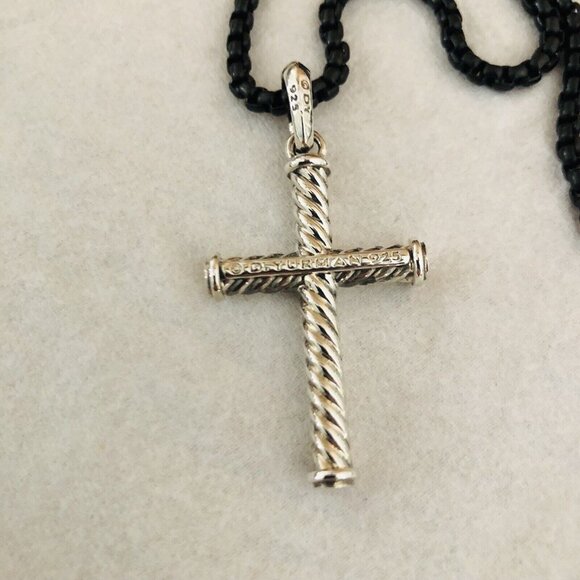 David Yurman Cable Cross Pendant w/Black Stainless Necklace 26" w/Pouch Mint - Picture 10 of 16